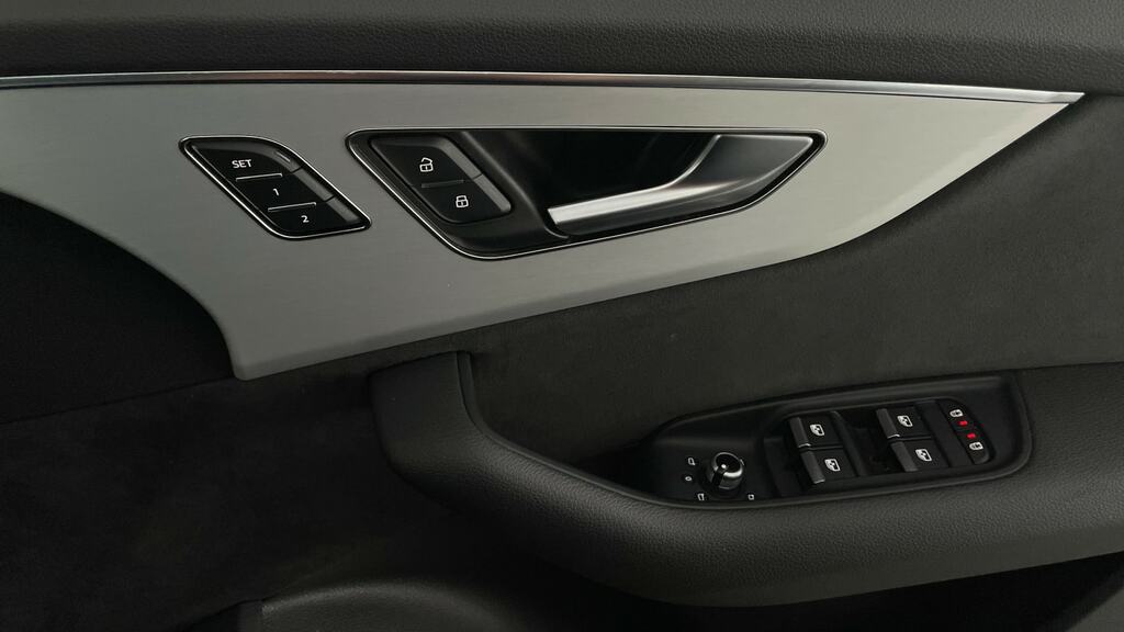 Audi Q7 Diesel Silver #21