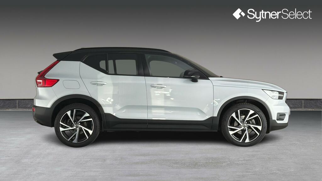 Volvo XC40 2.0 B4p R Design Pro Awd Silver #3