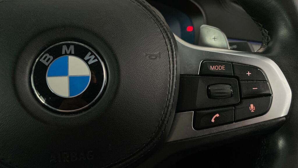 BMW 5 Series Se Blue #18