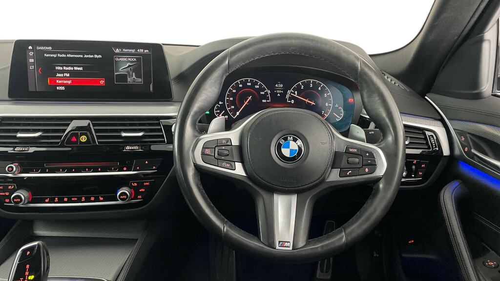 BMW 5 Series Se Blue #8