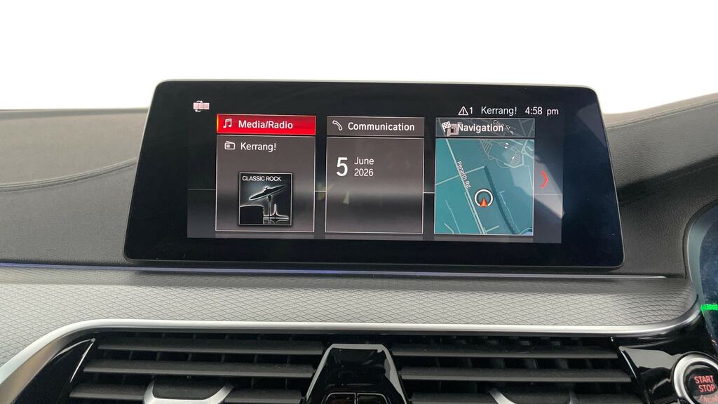 BMW 5 Series Se Blue #15