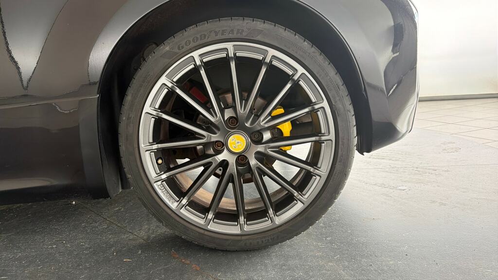 Abarth 595 595C Competizione Red #29