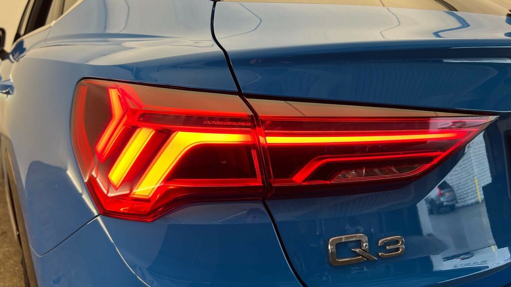 Audi Q3 S Line White #25