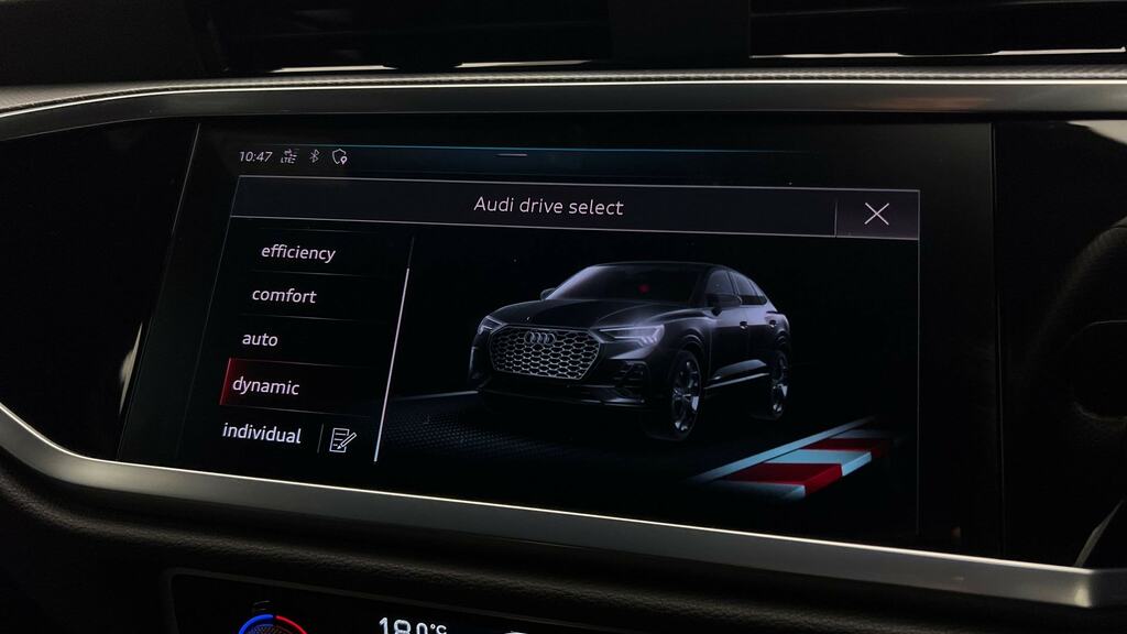 Audi Q3 S Line White #19