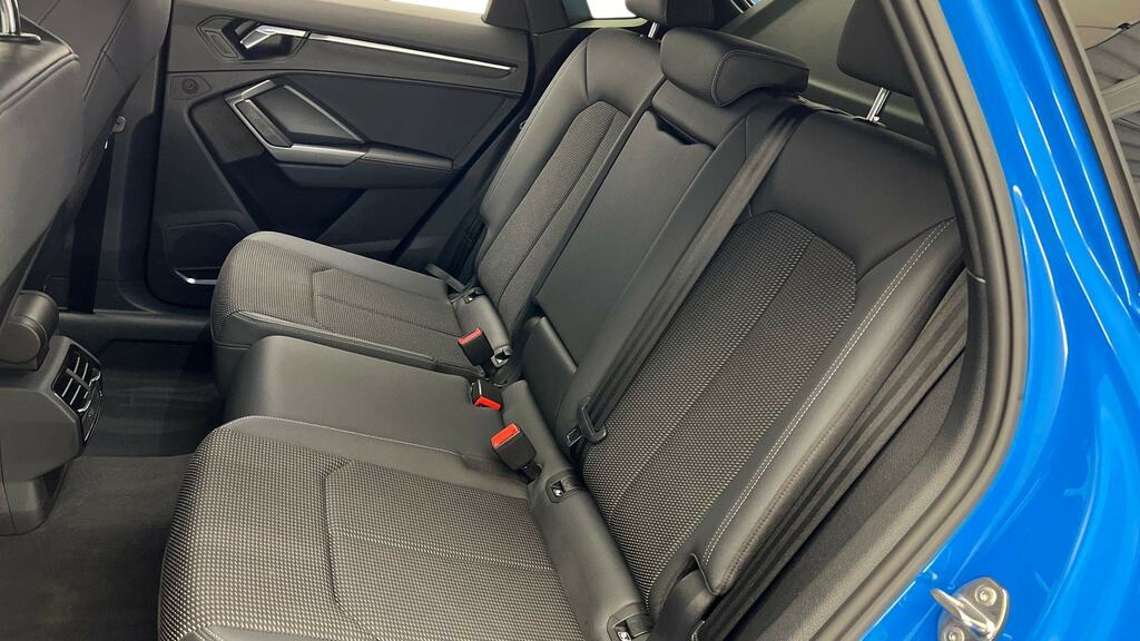 Audi Q3 S Line White #16