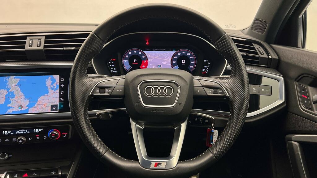 Audi Q3 S Line White #10