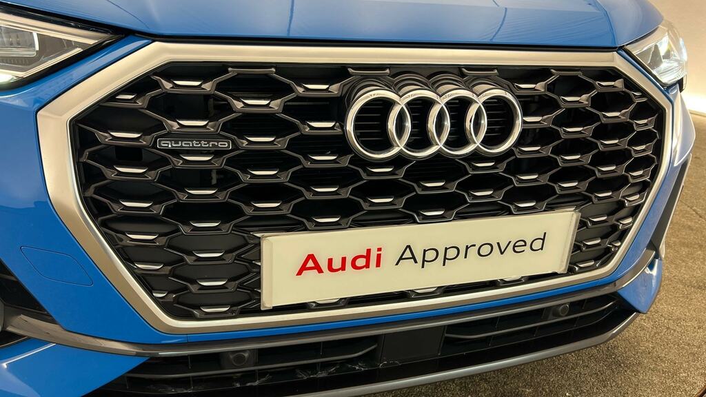 Audi Q3 S Line White #26
