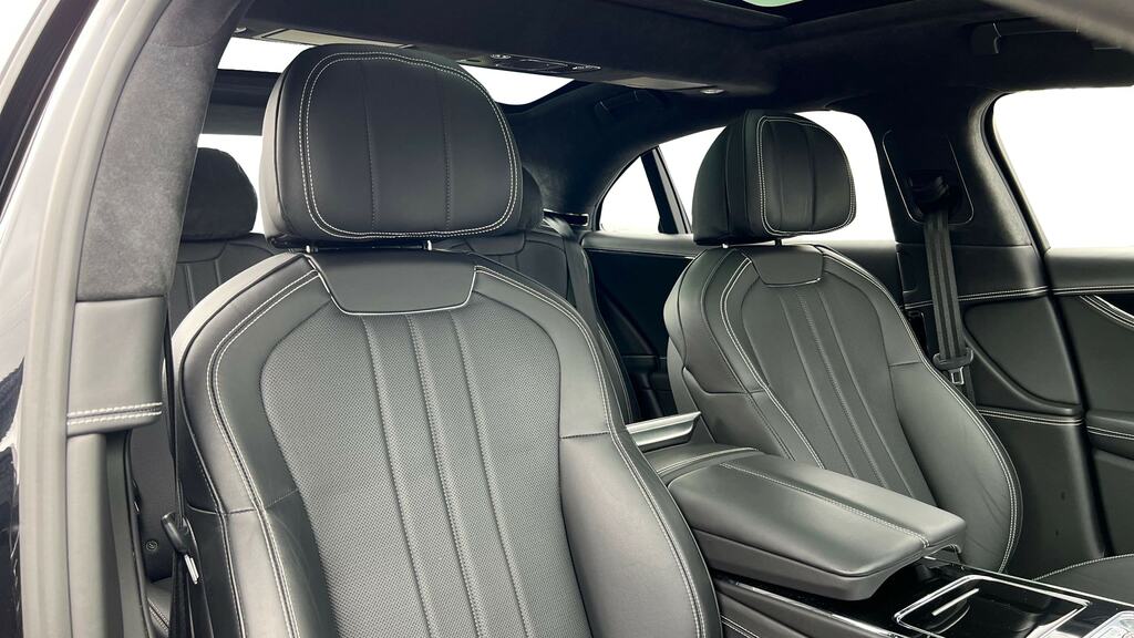 Bentley Flying Spur W12 First Edition Black #10
