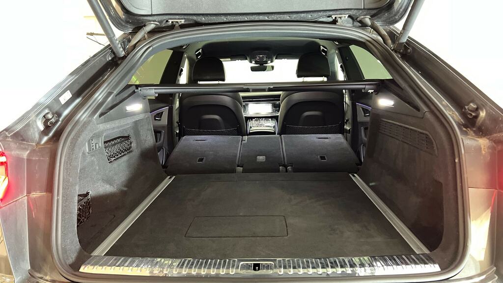Audi Q8 3L Black Edition Blue #22