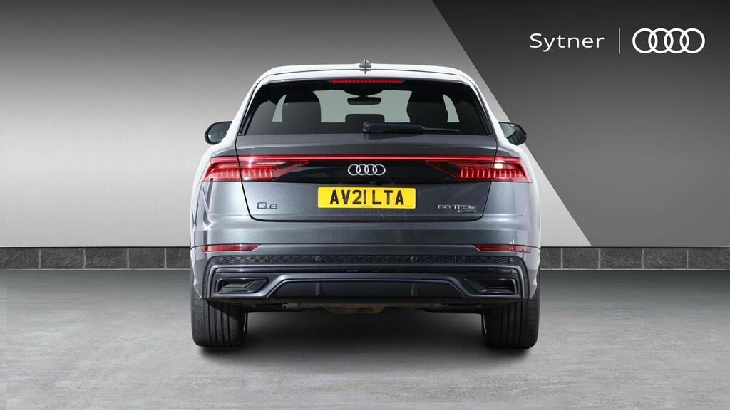 Audi Q8 3L Black Edition Blue #8