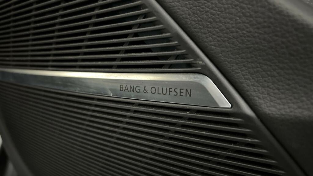 Audi Q8 3L Black Edition Blue #32