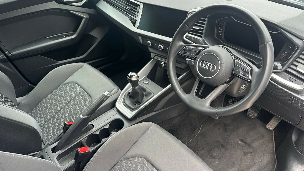 Audi A1 25 Tfsi Sport YC72HGG Black #6