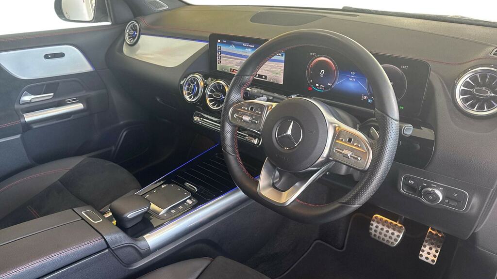 Mercedes-Benz EQA Eqa 300 4Matic 168Kw Amg Line 66.5Kwh Black #3