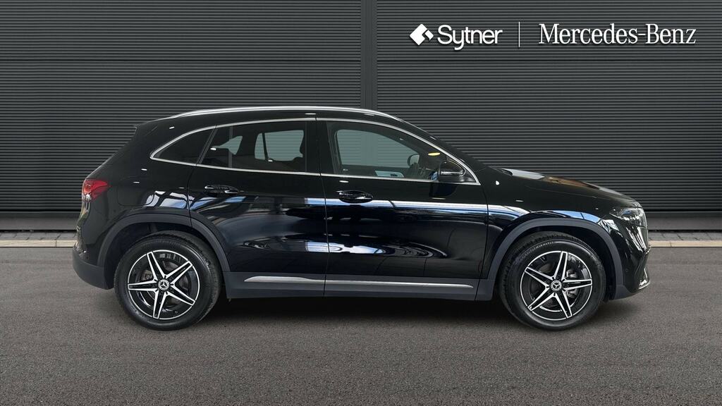 Mercedes-Benz EQA Eqa 300 4Matic 168Kw Amg Line 66.5Kwh Black #4