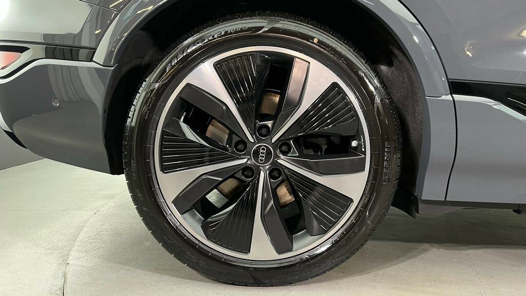 Audi Q6 E-Tron 360Kw Sq6 Quattro 100Kwh Black Edition Grey #5