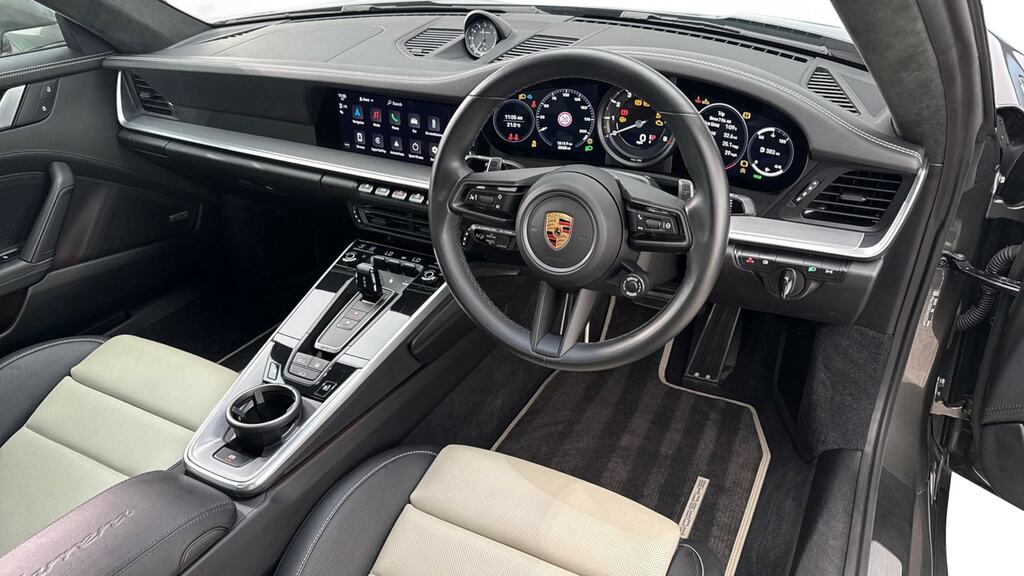 Porsche 911 2dr Pdk Blue #10