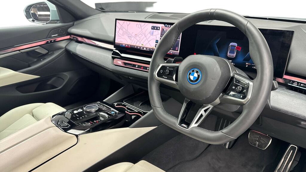 BMW i5 250Kw Edrive40 M Sport 84Kwh Grey #6