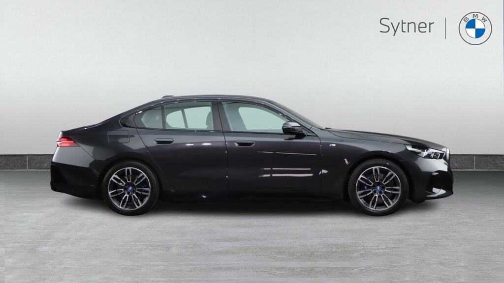 BMW i5 250Kw Edrive40 M Sport 84Kwh Grey #3