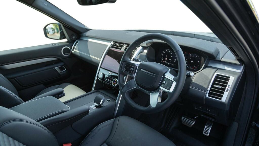 Land Rover Discovery D350 Dynamic Se Eiger Grey Grey #8
