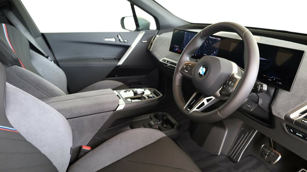 BMW iX 300Kw Xdrive45 M Sport 101Kwh Tech Silver #6