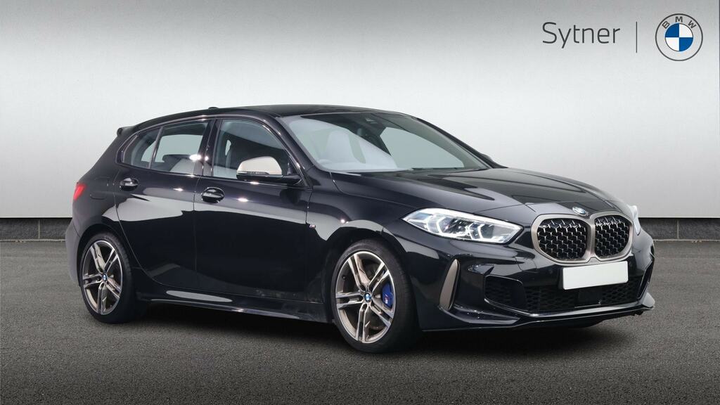 BMW 1 Series M135i Xdrive Step Black