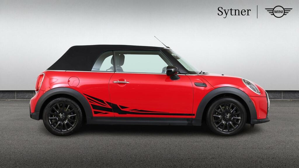 Mini Convertible 1.5 Cooper Classic Nav Pack Red #5