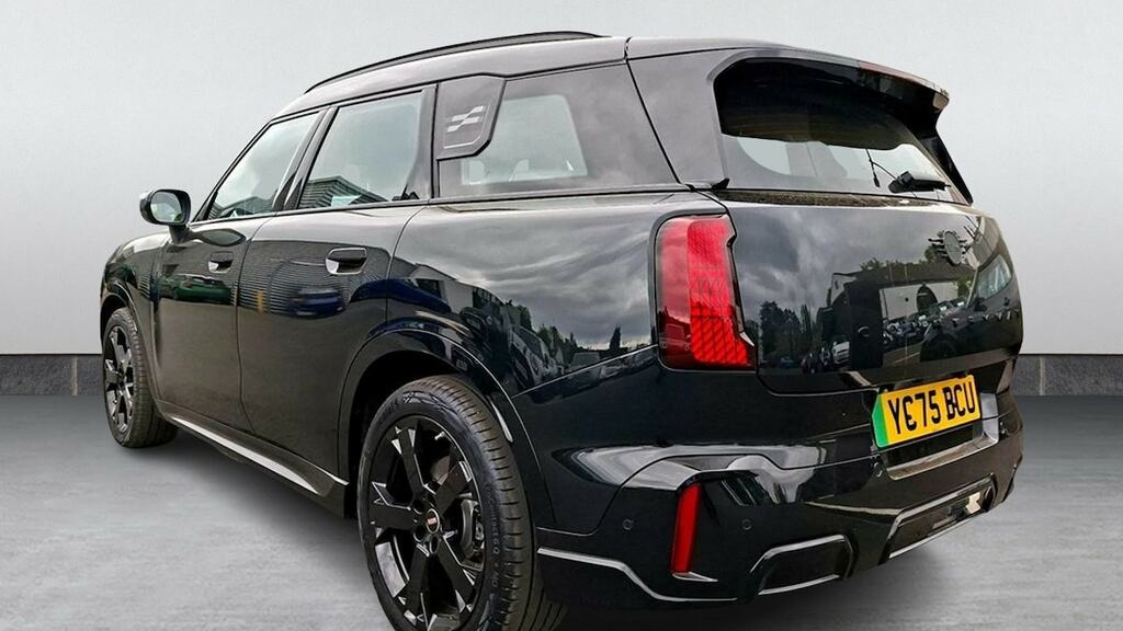 Mini Countryman 150Kw E Sport Level 1 66Kwh Black #2