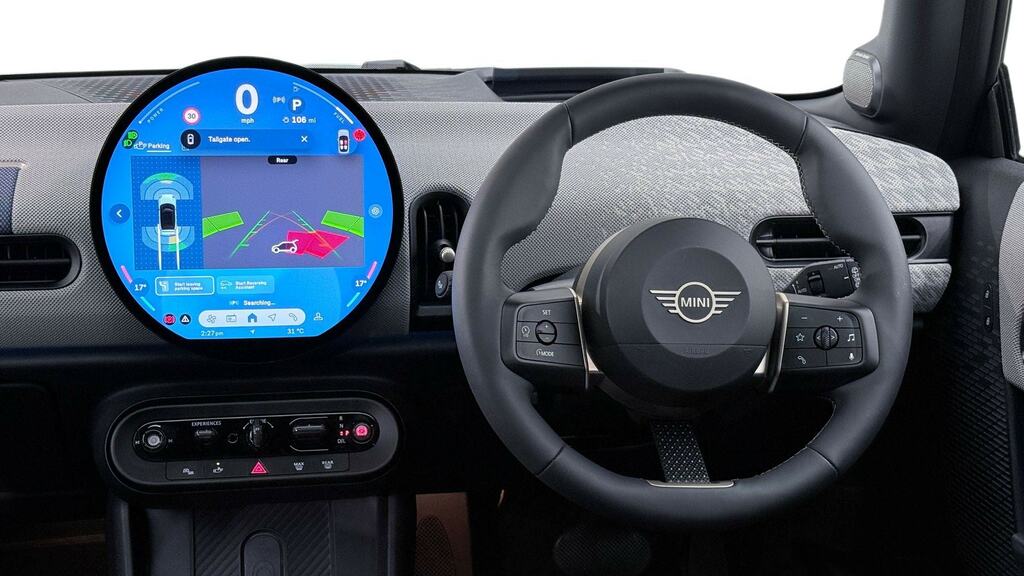 Mini Hatch 1.5 C Exclusive Level 2 YK75HEP Green #5