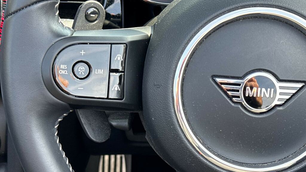 Mini Convertible Cooper Sport Black #17
