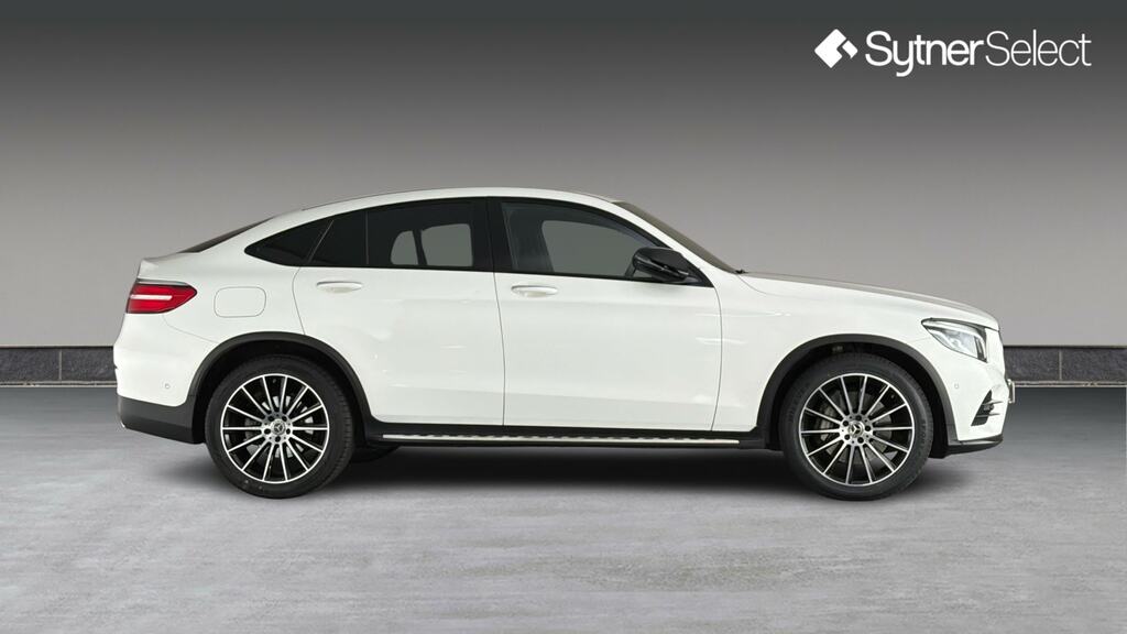Mercedes-Benz GLC Class Glc 250 4Matic Amg Line Premium 9G-tronic White #3