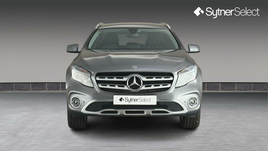 Mercedes-Benz GLA Class Gla 220D 4Matic Sport Executive Grey #4