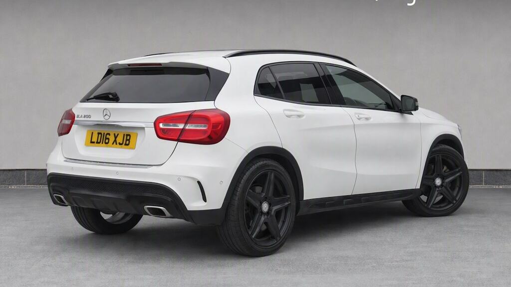 Mercedes-Benz GLA Class Unknown Grey #4