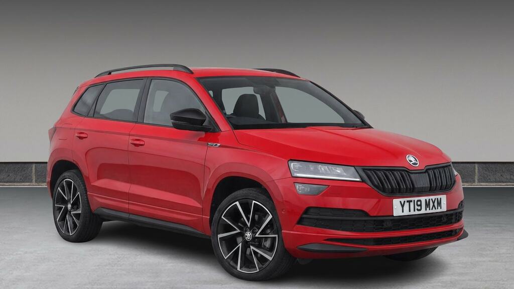 Skoda Karoq 2.0 Tdi Sport Line 4X4 Dsg Red