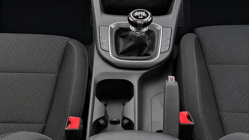 Hyundai I30 Hatchback Black #14