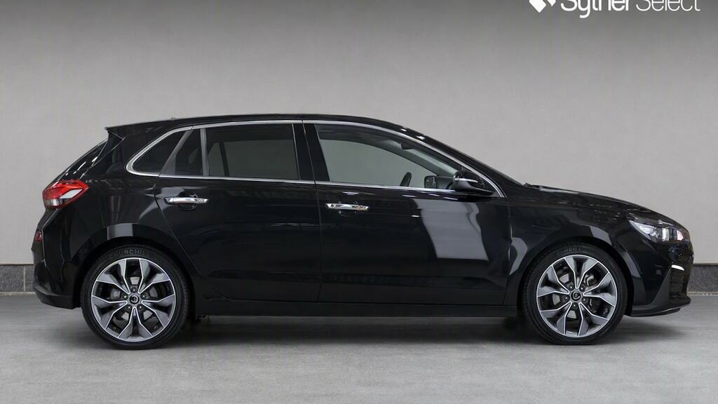 Hyundai I30 Hatchback Black #8