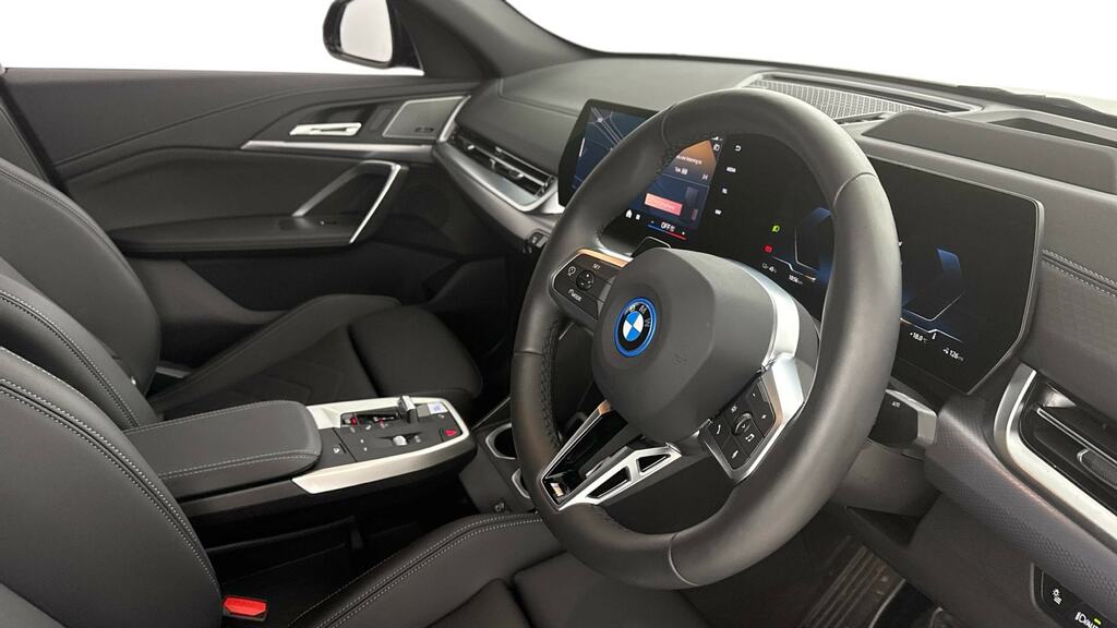BMW iX2 150Kw Edrive20 M Sport 65Kwh Techpro Black #6