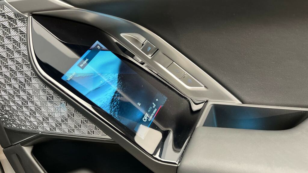 BMW i7 I7 Edrive50 Excellence Black #25