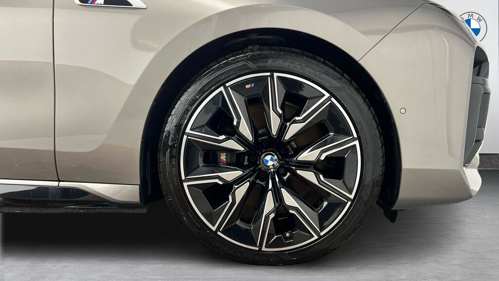 BMW i7 I7 Edrive50 Excellence Black #14