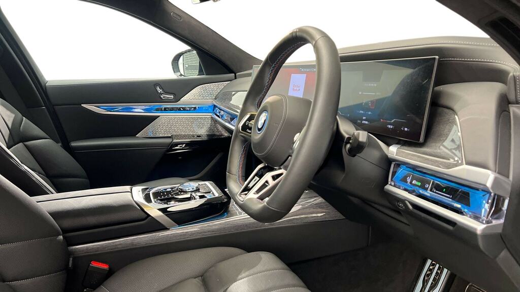 BMW i7 485Kw M70 Xdrive 105.7Kwh Grey #6