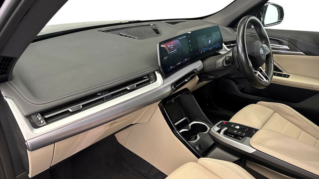 BMW X1 Sdrive 20I Mht Xline Tech Plus Step Green #7