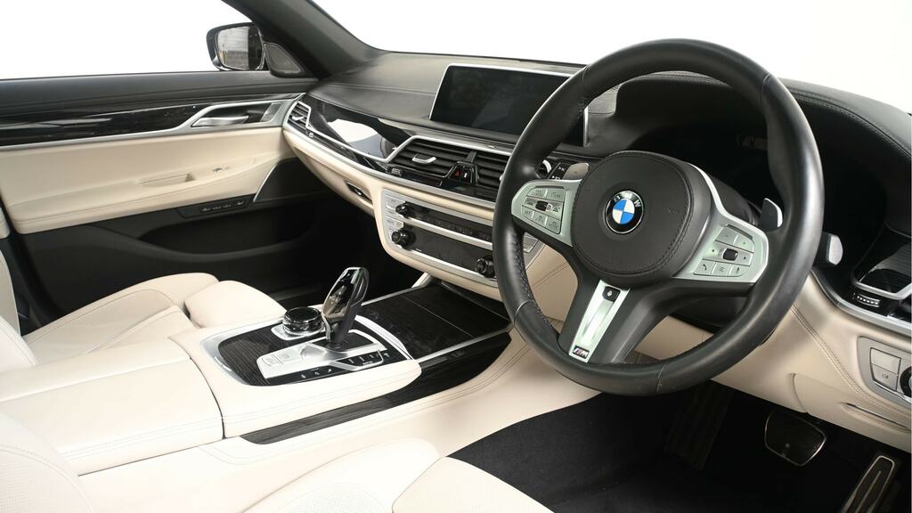 BMW 7 Series 740Ld Xdrive M Sport Blue #6