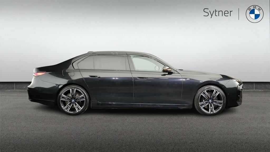 BMW i7 Excellence Pro Black #3