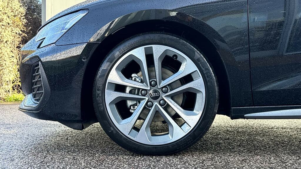 Audi A3 1.5 Tfsi 150 S Line S Tronic Tech Pack YK26GLY Black #5