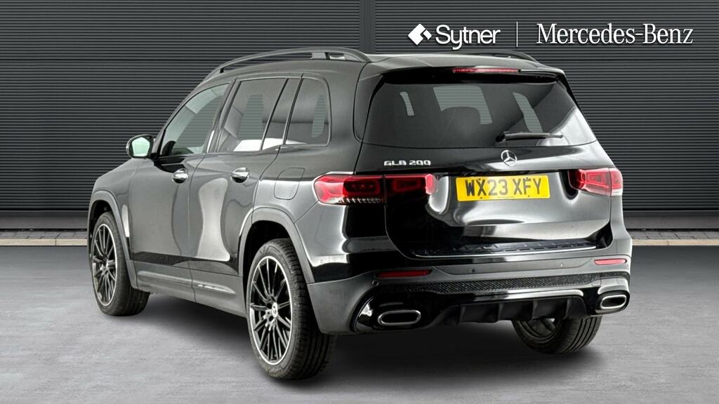 Mercedes-Benz GLB Class Glb 200 Amg Line Premium Night Ed 7G-tronic Black #2