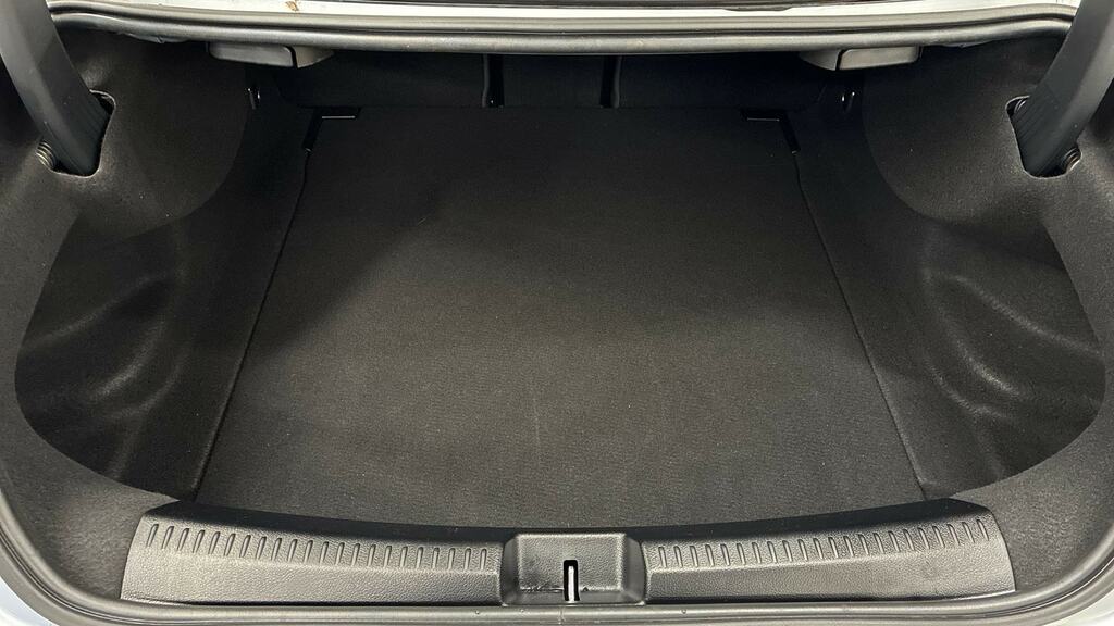 Mercedes-Benz CLA Class 200 Amg Line Executive Tip Blue #17