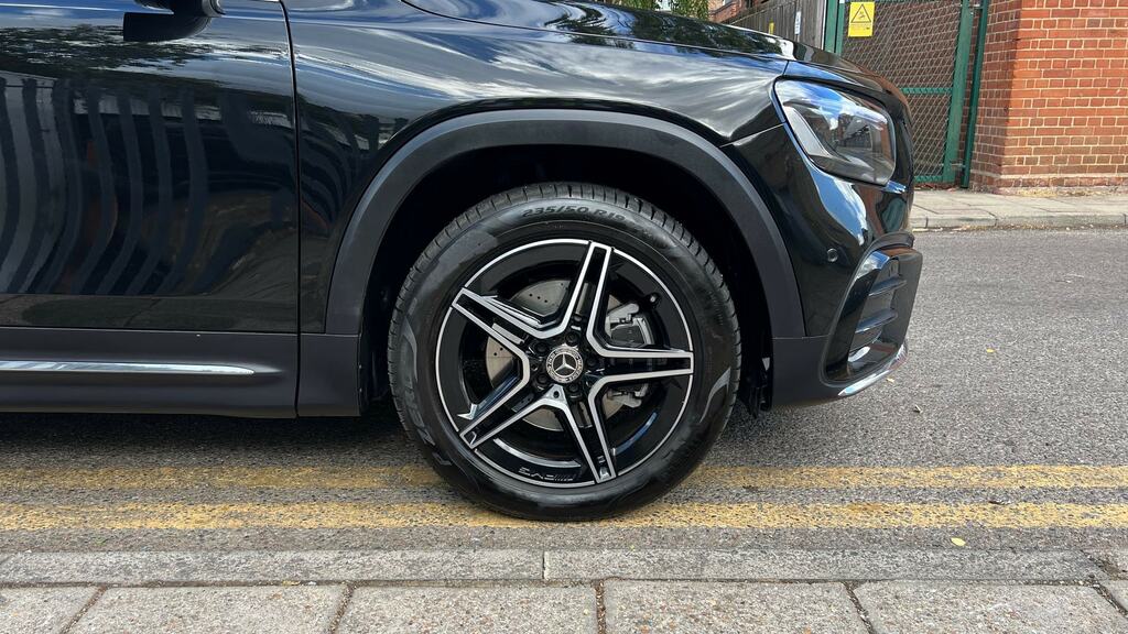 Mercedes-Benz GLB Class Glb 200D Amg Line Executive 8G-tronic Black #5