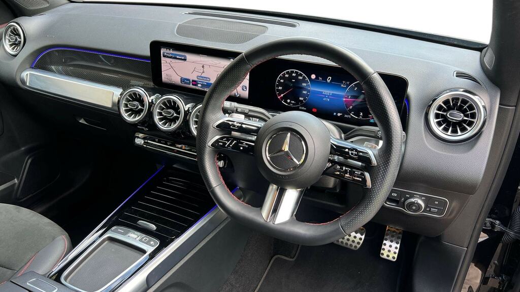 Mercedes-Benz GLB Class Glb 200D Amg Line Executive 8G-tronic Black #3