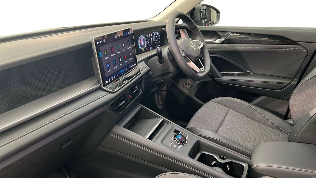 Volkswagen Tayron 1.5 Etsi Match Dsg7 7 Seat Area View Grey #2