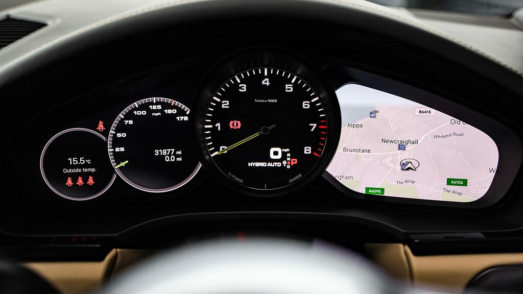 Porsche Cayenne Gts Tiptronic S Black #10