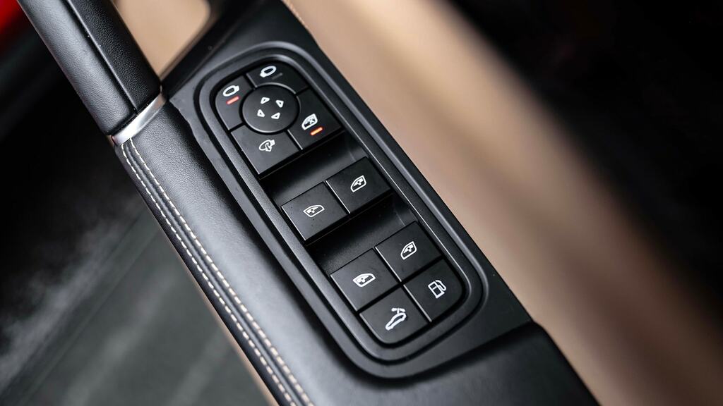 Porsche Cayenne Gts Tiptronic S Black #23